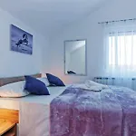 Marina Apartmán Murvica (Policnik)