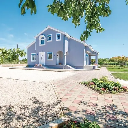 Marina Διαμέρισμα *